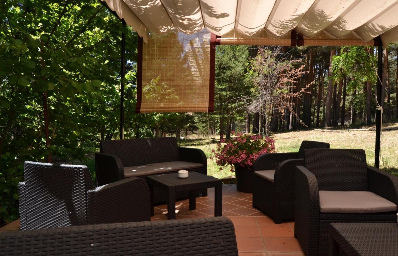 Hospedium Hostal Almanzor Navarredonda de Gredos Eksteriør bilde